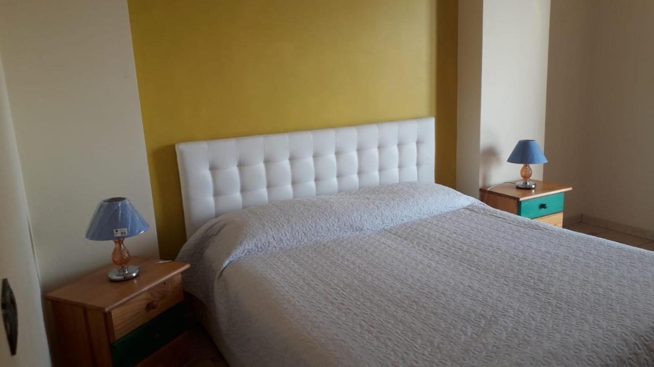 B&B La Sirena Санта-Тереза-ді-Рива Екстер'єр фото