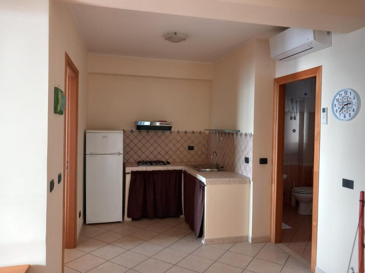 B&B La Sirena Санта-Тереза-ді-Рива Екстер'єр фото
