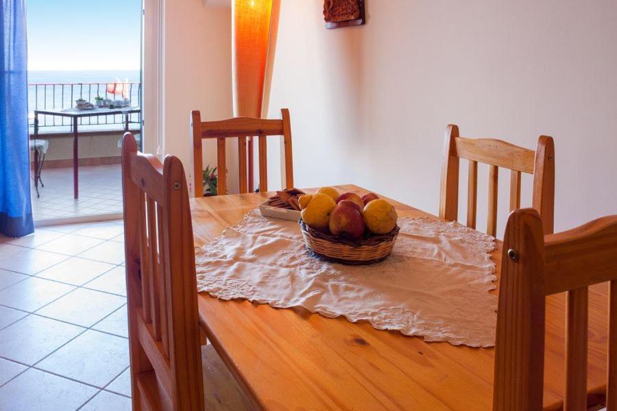 B&B La Sirena Санта-Тереза-ді-Рива Екстер'єр фото